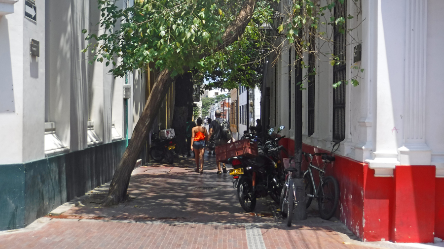 Walking Santa Marta's side streets
